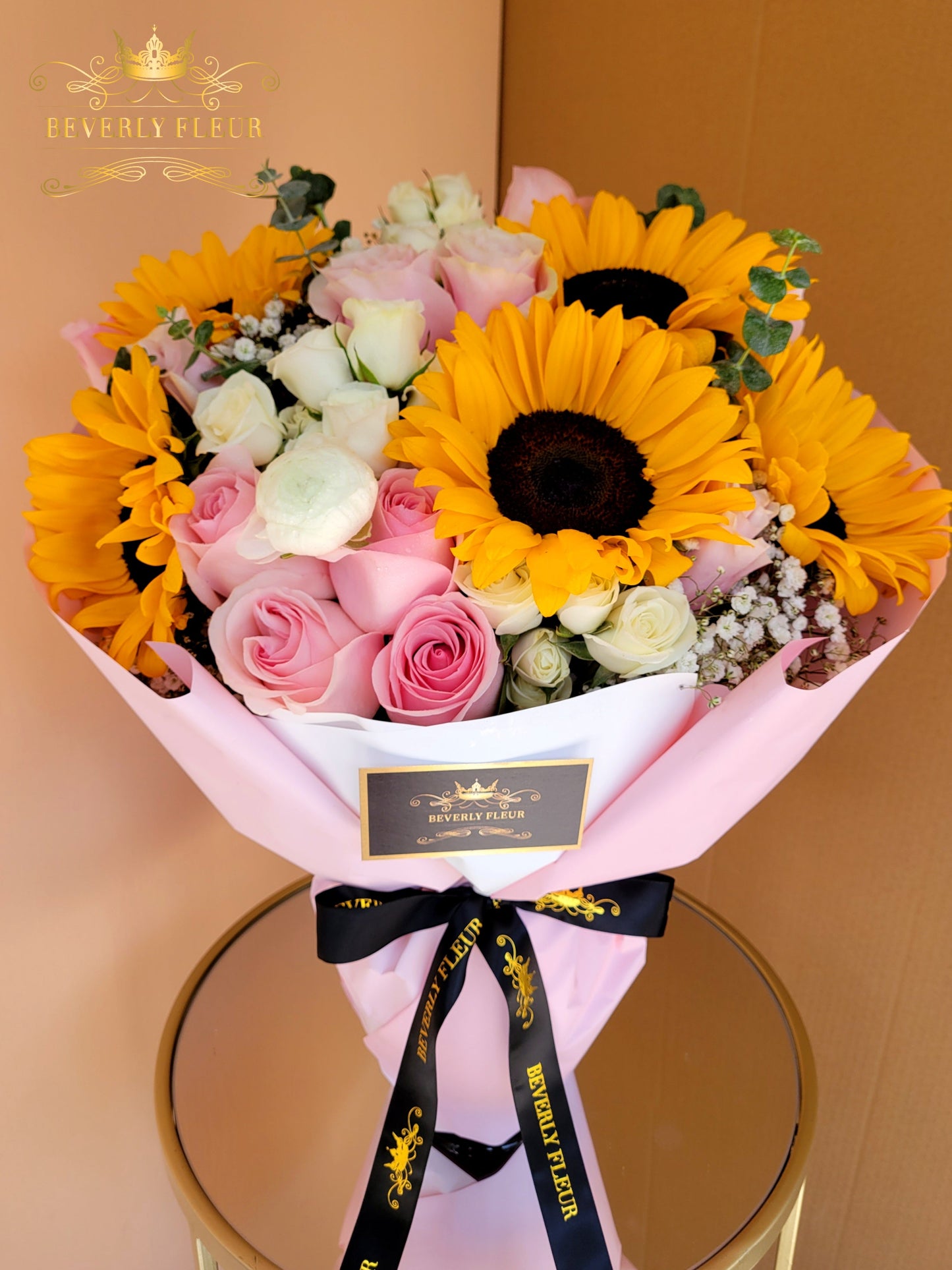 Sunshine For Her - Holidays