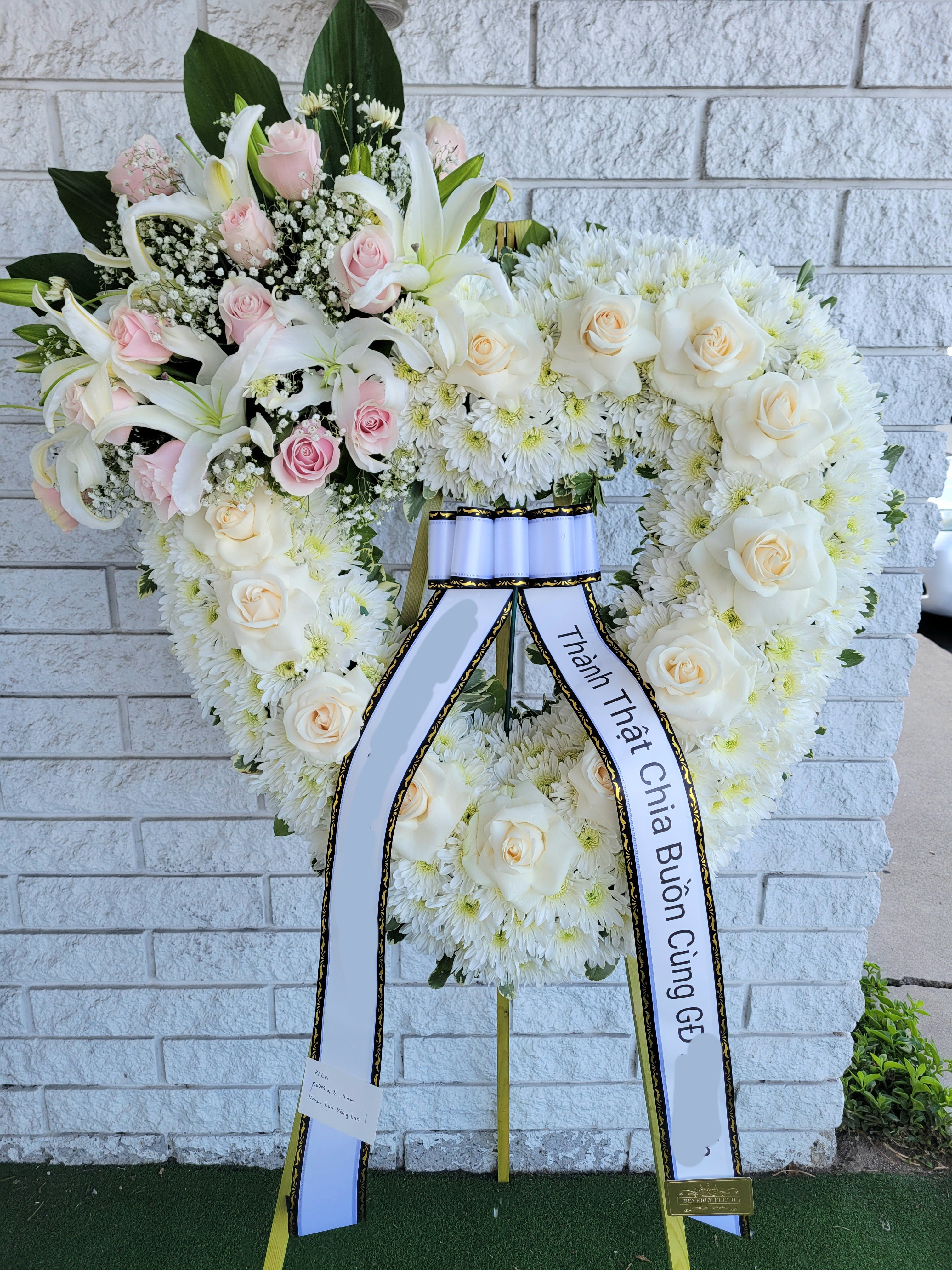 Unique Funeral Flower Arrangements