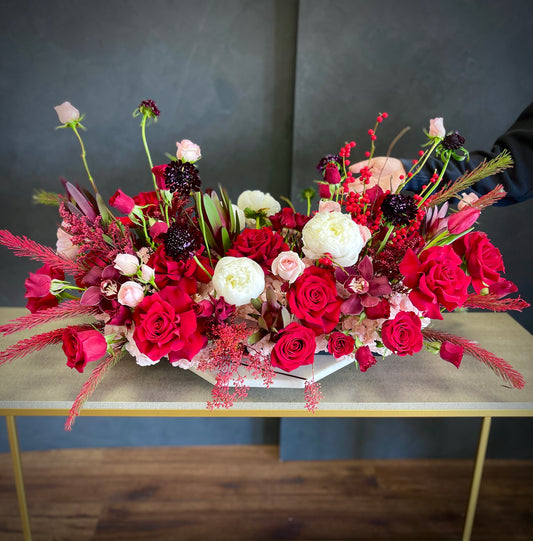 Crimson Delight - Long Centerpiece