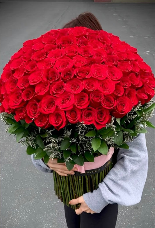 150 Red Roses - Standing Bouquet